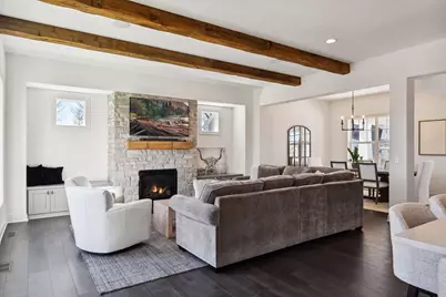 1886 Della Drive, Chanhassen, MN 55317 - Photo 6