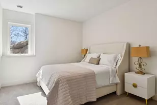 1886 Della Dr, Chanhassen, MN 55317 - Photo 58