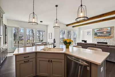 1886 Della Drive, Chanhassen, MN 55317 - Photo 20