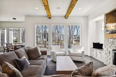 1886 Della Drive, Chanhassen, MN 55317 - Photo 10