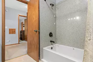 3772 Red Robin Ln, Eagan, MN 55122 - Photo 12