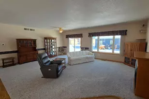 165 Cardinal Ln, Clearwater, MN 55320 - Photo 10