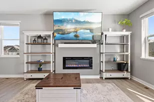 1031 Shoreview Dr, Jordan, MN 55352 - Photo 4