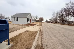 351 Main St, Kenneth, MN 56147 - Photo 4