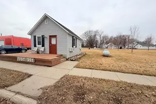 351 Main St, Kenneth, MN 56147 - Photo 2