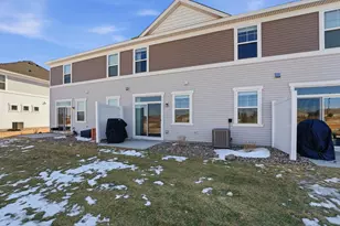 1927 Prospect Ln, Carver, MN 55315 - Photo 20