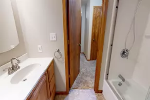 1612 Hale Dr, Albert Lea, MN 56007 - Photo 24