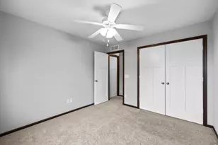 9580 Madison Dr, Chanhassen, MN 55317 - Photo 22