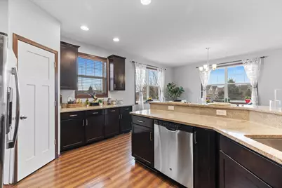 9580 Madison Drive #4, Chanhassen, MN 55317 - Photo 12