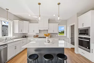 5324 176th Street W, Lakeville, MN 55044 - Photo 2