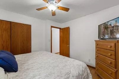 902 7th Avenue E, Shakopee, MN 55379 - Photo 14