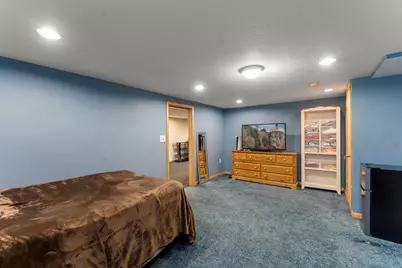 902 7th Avenue E, Shakopee, MN 55379 - Photo 26