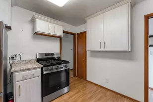 902 7th Ave E, Shakopee, MN 55379 - Photo 12