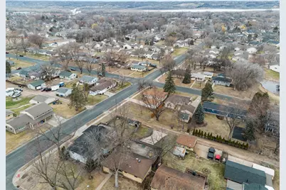 902 7th Avenue E, Shakopee, MN 55379 - Photo 42