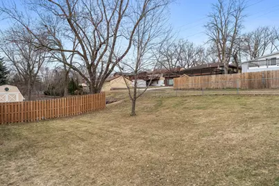 902 7th Avenue E, Shakopee, MN 55379 - Photo 38