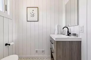 6105 Birchcrest Dr, Edina, MN 55436 - Photo 32