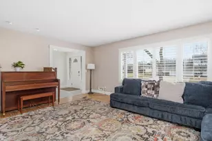 11712 Galtier Dr, Burnsville, MN 55337 - Photo 4