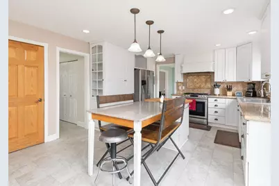 11712 Galtier Drive, Burnsville, MN 55337 - Photo 10