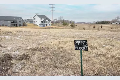 22 Sunset Court, North Mankato, MN 56003 - Photo 2