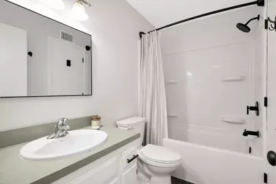 7495 Saratoga Drive, Chanhassen, MN 55317 - Photo 12