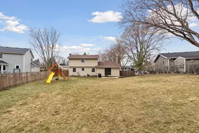 7495 Saratoga Drive, Chanhassen, MN 55317 - Photo 16