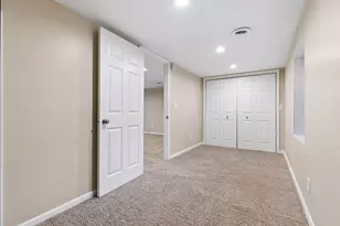 3011 Asbury St, Roseville, MN 55113 - Photo 38