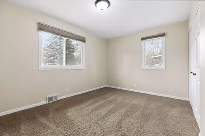 3011 Asbury Street, Roseville, MN 55113 - Photo 32