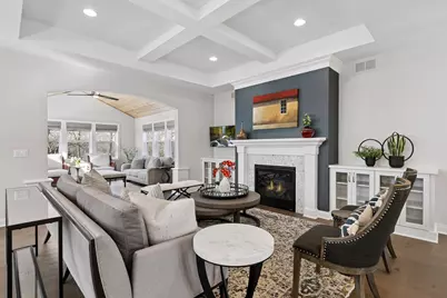 17505 47th Avenue N, Plymouth, MN 55446 - Photo 8