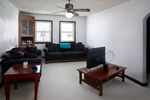 1233 Parallel St, Chaska, MN 55318 - Photo 2