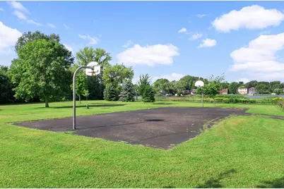 4100 Vera Cruz Avenue N, Robbinsdale, MN 55422 - Photo 50