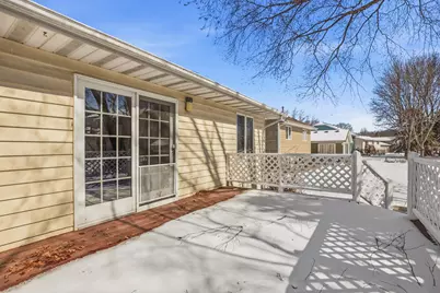 2412 Goettens Way, Saint Cloud, MN 56301 - Photo 10