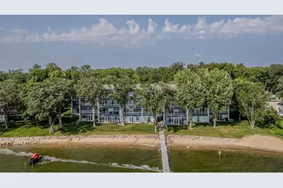 315 Park Lake Boulevard #205, Detroit Lakes, MN 56501 - Photo 1