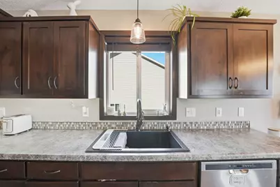 1545 18th Street NE, Sauk Rapids, MN 56379 - Photo 4