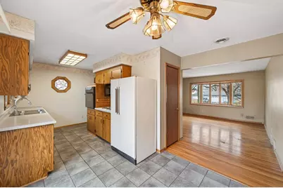 75 99th Avenue NW, Coon Rapids, MN 55448 - Photo 6
