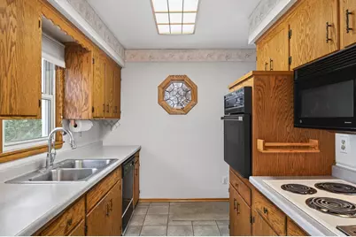 75 99th Avenue NW, Coon Rapids, MN 55448 - Photo 8