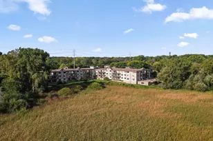 1304 W Medicine Lake Dr, Plymouth, MN 55441 - Photo 28