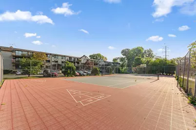 1304 W Medicine Lake Drive #323, Plymouth, MN 55441 - Photo 24