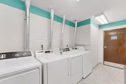 1304 W Medicine Lake Drive #323, Plymouth, MN 55441 - Photo 30