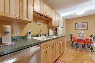 1304 W Medicine Lake Dr, Plymouth, MN 55441 - Photo 6