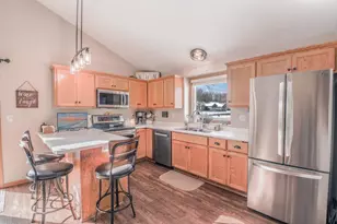 312 Bechtold Dr, Sartell, MN 56377 - Photo 2