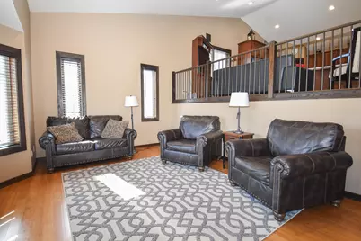 913 41st Avenue S, Moorhead, MN 56560 - Photo 4