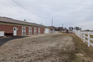 2017 Havana Rd, Owatonna, MN 55060 - Photo 2