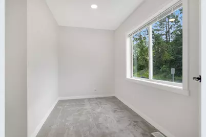 100 Warner Avenue S, Mahtomedi, MN 55115 - Photo 8