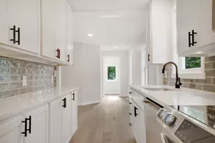 100 Warner Ave S, Mahtomedi, MN 55115 - Photo 12