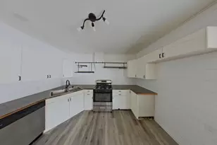 504 1st St NW, Faribault, MN 55021 - Photo 4