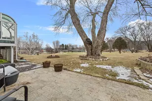 1628 Valley View Dr, Winona, MN 55987 - Photo 36