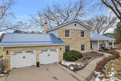 1628 Valley View Drive, Winona, MN 55987 - Photo 2