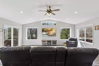 40248 Golden Way, North Branch, MN 55056 - Photo 10