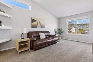 40248 Golden Way, North Branch, MN 55056 - Photo 2