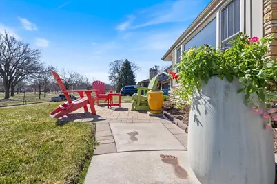 3609 York Avenue N, Robbinsdale, MN 55422 - Photo 4